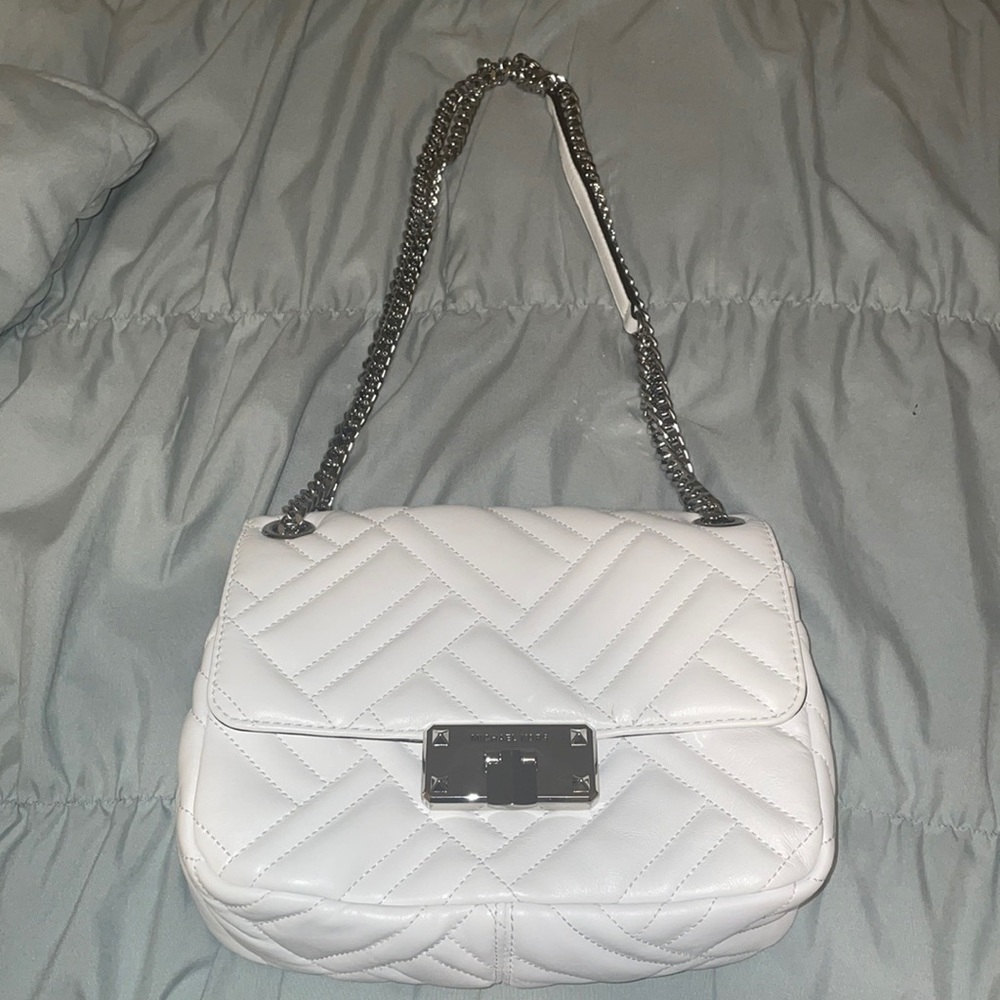 NEVER USED brand new Michael Kors purse